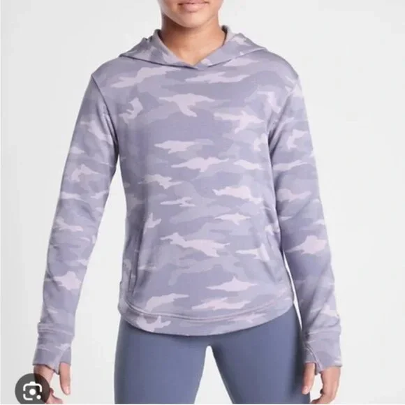 Athleta Girl Printed Break The Curve Hem Hoodie Light Purple Camo - Size M 8/10 - Picture 2 of 7